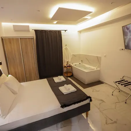 Apollo 2 Bd Jacuzzi Athènes